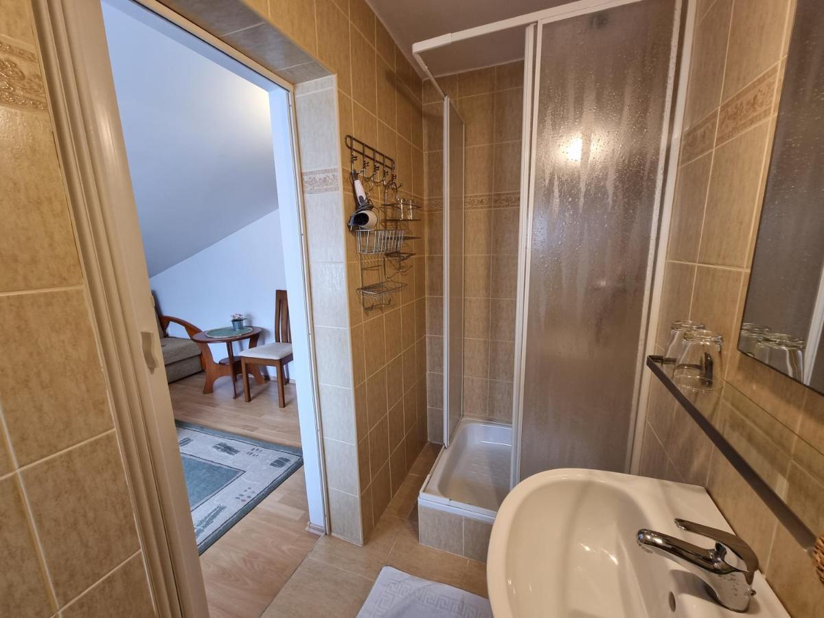 Abigél Vendégház Miskolc Esterno foto