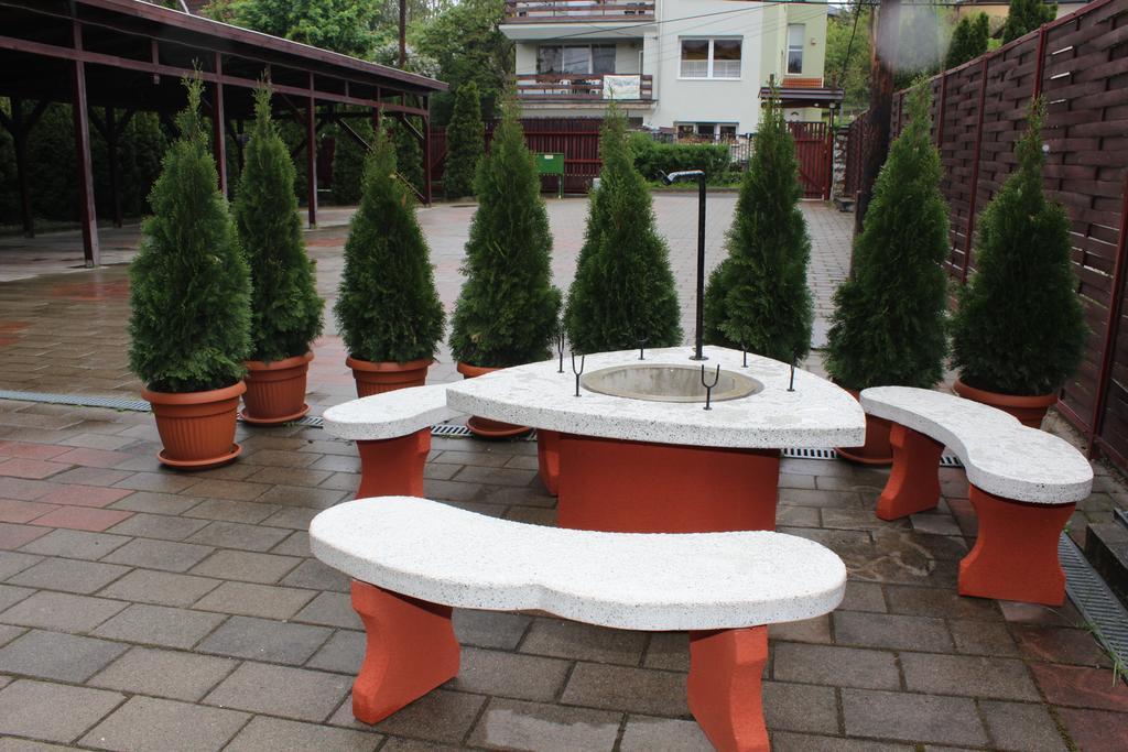 Abigél Vendégház Miskolc Esterno foto
